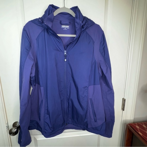 Kirkland Signature Woman’s Purple Activewear Jacket Sz XL - Picture 13 of 13